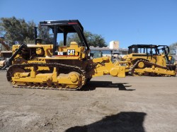 BULLDOZER-D7G-CATERPILLAR-23