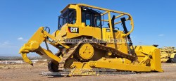 Bulldozer-Cat-D6tXl-0340-5