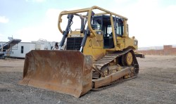 Bulldozer-Cat-D6txl-0340-2