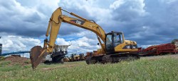 Excavadora-Cat-320Cl-0324-3