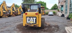 Minicargador-Caterpillar-252B3-1851-15