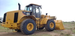 Payloader-Cat-966h-2835-11