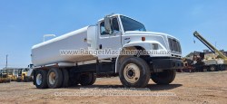 PipaParaAgua-Freightliner-Fl80-1701-18