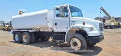 PipaParaAgua-Freightliner-Fl80-1701-1