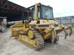 bulldozer-caterpillar-2123-d5h-38