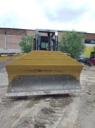 bulldozer-caterpillar-2123-d5h-82