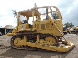 bulldozer-caterpillar-D6D-serie5247-10