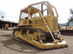 bulldozer-caterpillar-D6D-serie5247-11