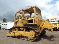 bulldozer-caterpillar-D6D-serie5247-5