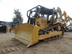 bulldozer-caterpillar-D8R-serie0606-9