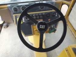 compactador-de-neumatico-caterpillar-0160-ps-150c-10