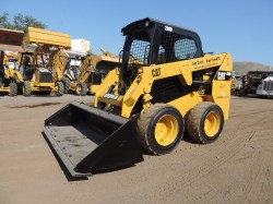 minicargador-caterpillar-226D-serie0948-2