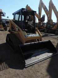 minicargador-caterpillar-247-serie1109-82