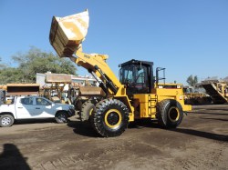 payloader-cal-966d-serie-1083-1