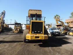 payloader-cal-966d-serie-1083-9