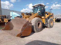 payloader-caterpillar-966k-0239-02