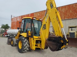 retroecavadora-jcb-3455-215-13